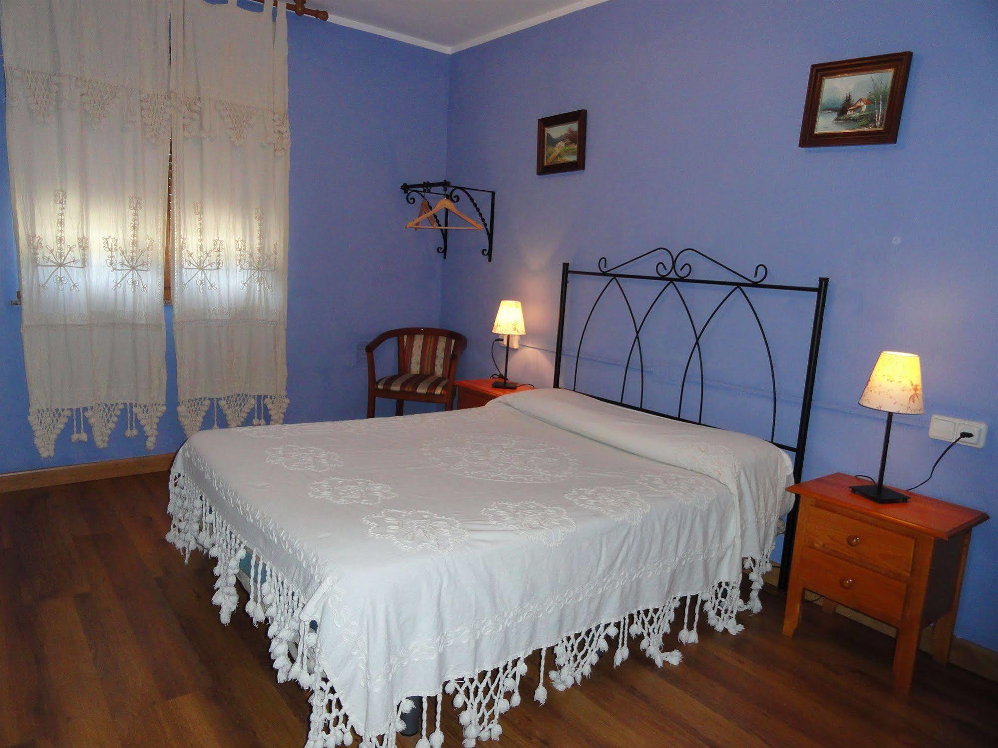 Hotel Azabache Susierra Onís Eksteriør billede